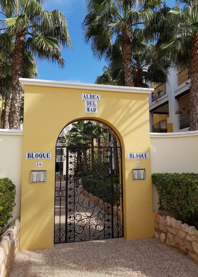 Martina Leilighet Torrevieja Eksteriør bilde