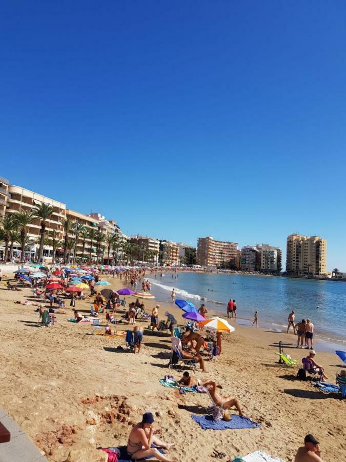 Martina Leilighet Torrevieja Eksteriør bilde